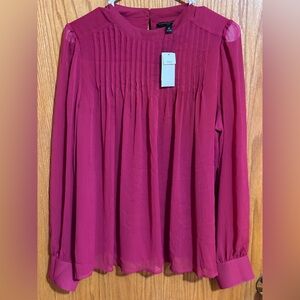 Banana Republic NWT women’s blouse sz‎ medium magenta sheer